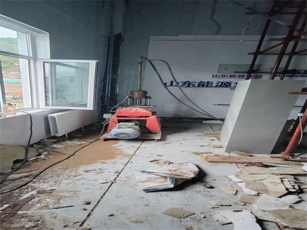 聊城地基基础下沉墙体裂缝加固注浆顶升施工